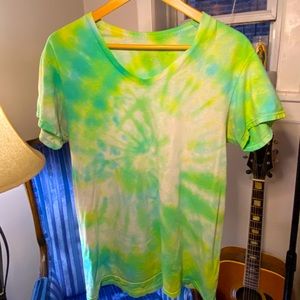 Faded Spiral Tie Dye V Kneck